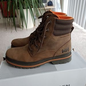Helly Hansen Gataga BNWT 10 Boots